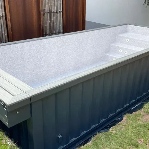 Piscina de contenedores de 6 m x 2,4 m con iluminación LED