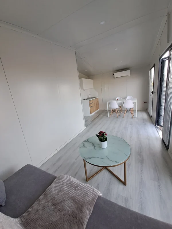 Bungalow amueblado – Chalet jardín de 28 m²
