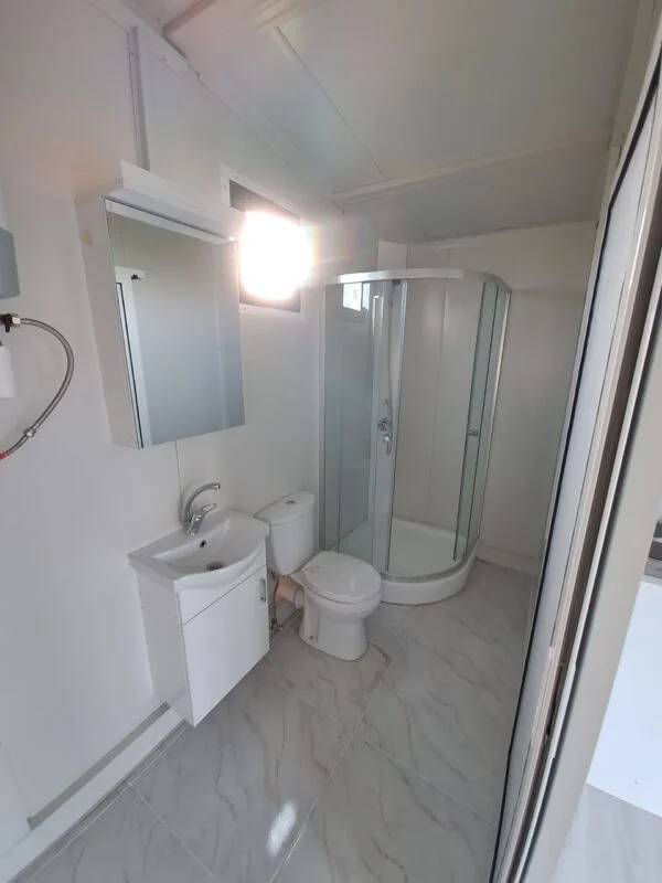 Bungalow amueblado – Chalet jardín de 28 m²